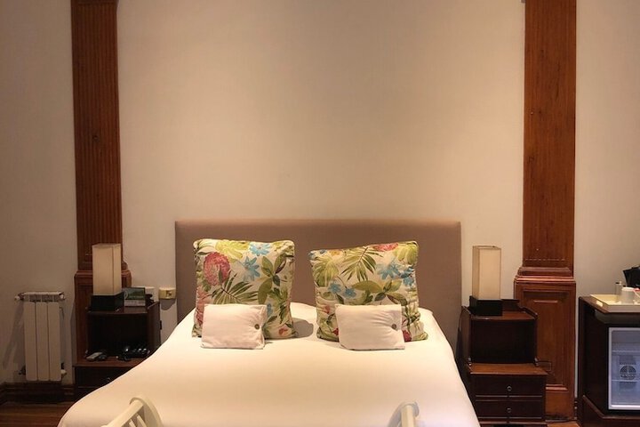 Room 19 of 33