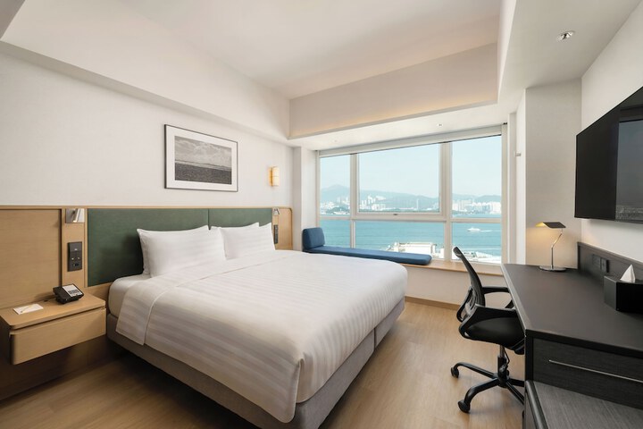 Room 18 of 58