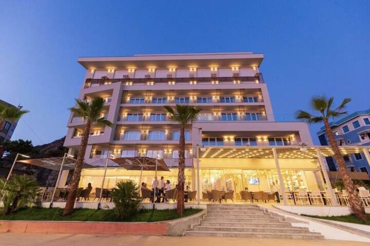 AMR Hotel