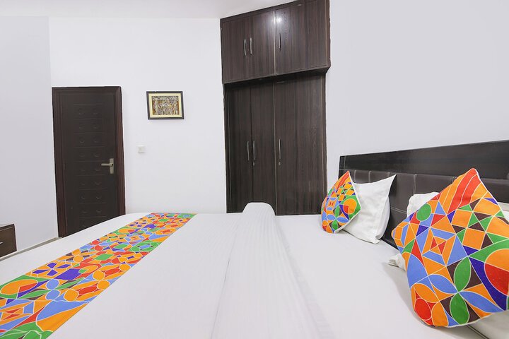 Room 14 of 31