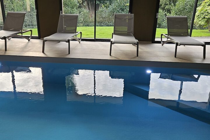 Pool 34 of 39