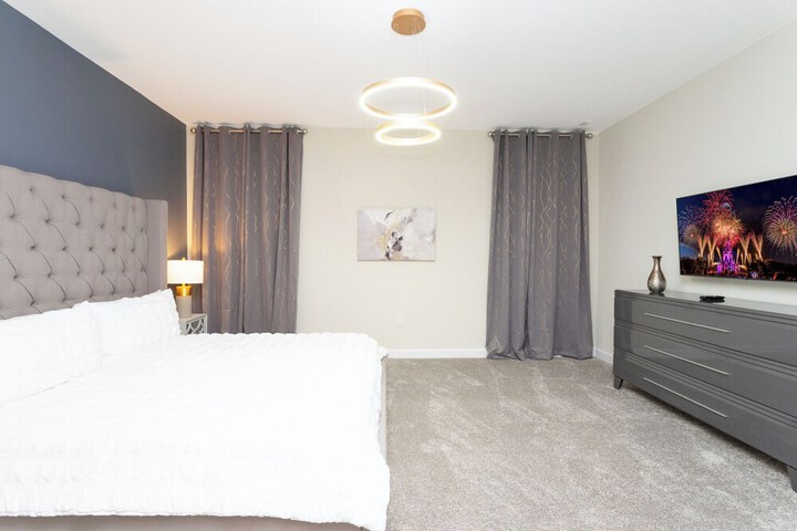 Room 34 of 119