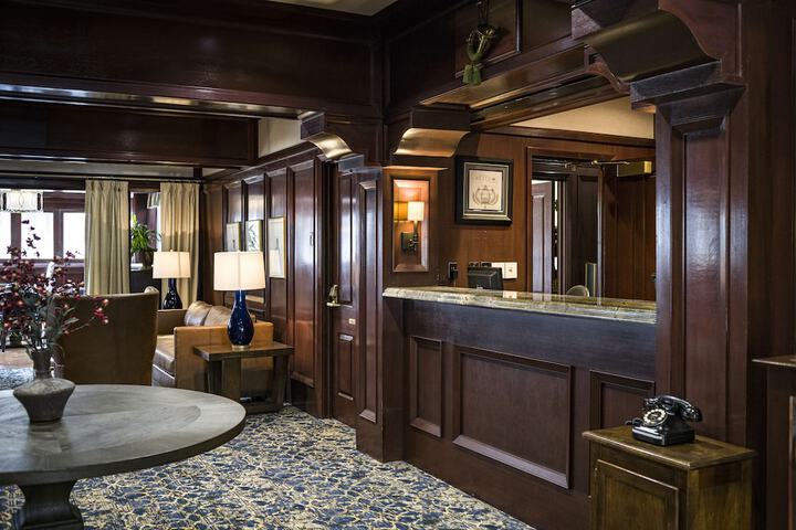 Lobby Entry