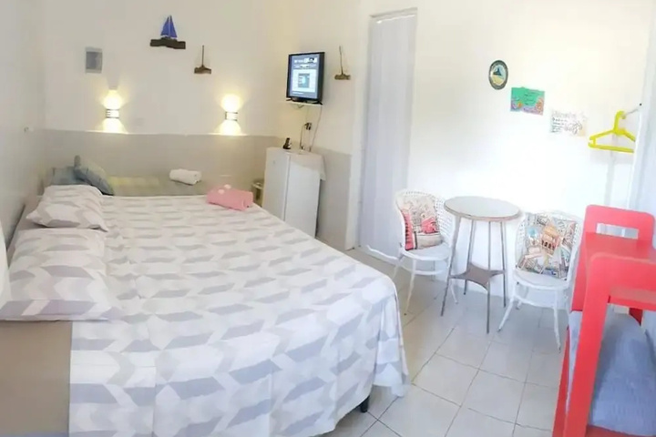 Room 3 of 11