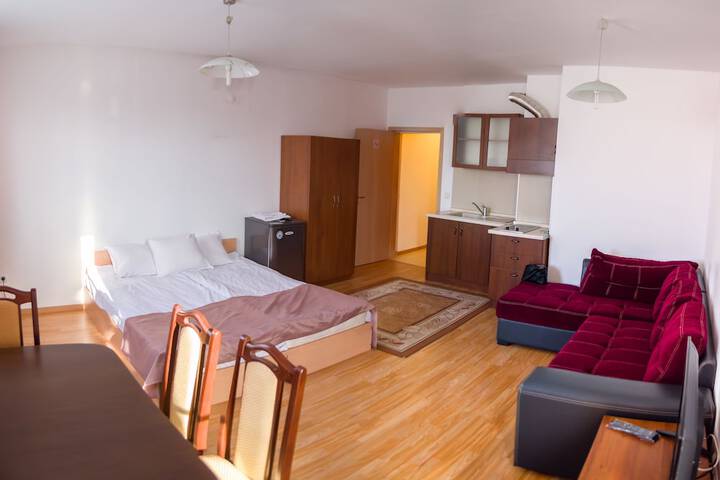 Room 20 of 96