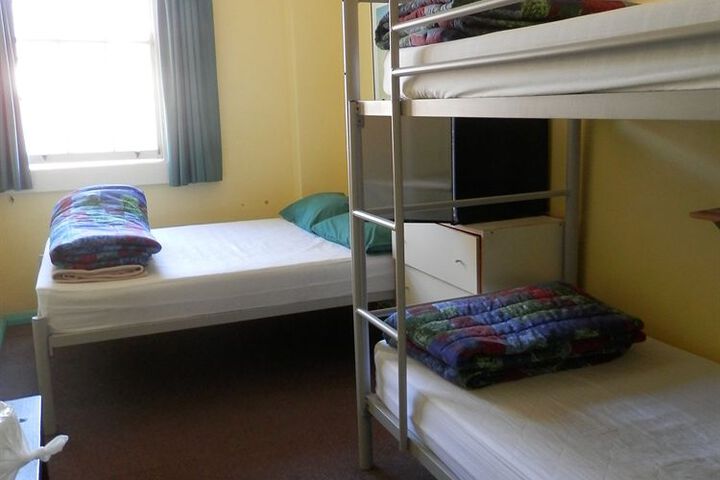 Room 6 of 59