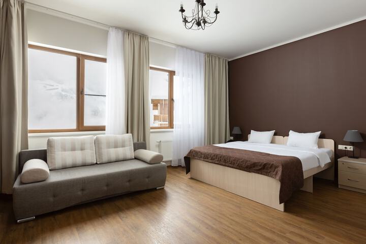 Room 18 of 36