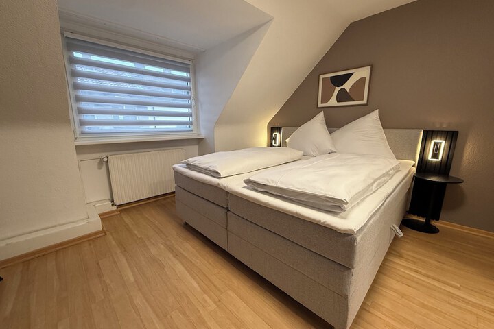 Room 4 of 21