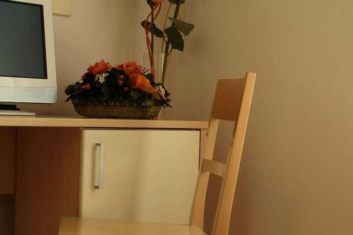 Room 20 of 42