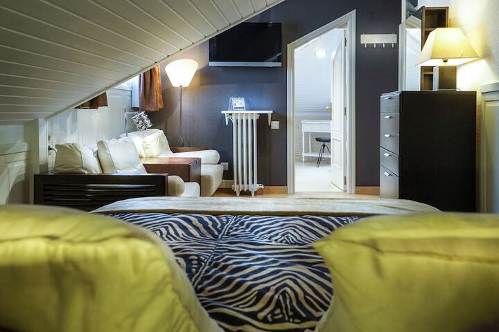 Room 15 of 45