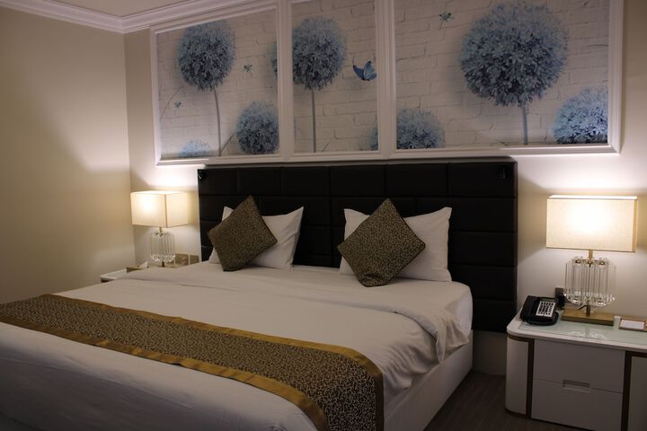 Room 29 of 104