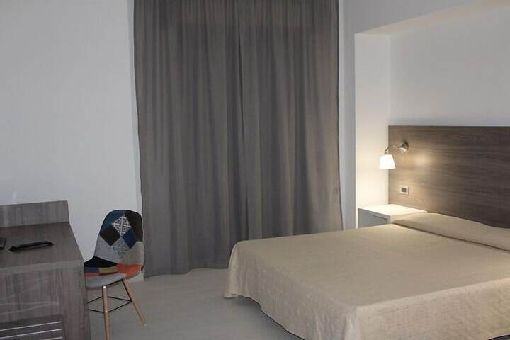 Room 12 of 60