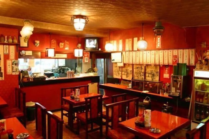 Dining Photos