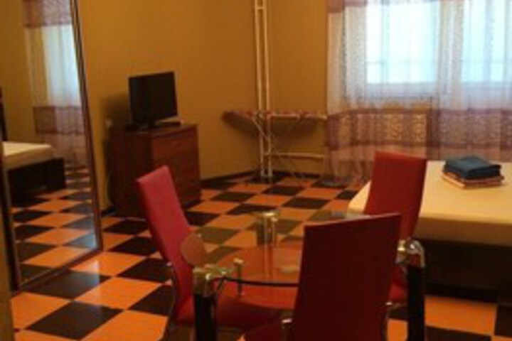 Room 48 of 92