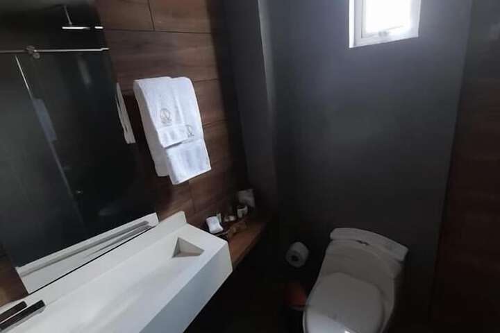Room 12 of 13