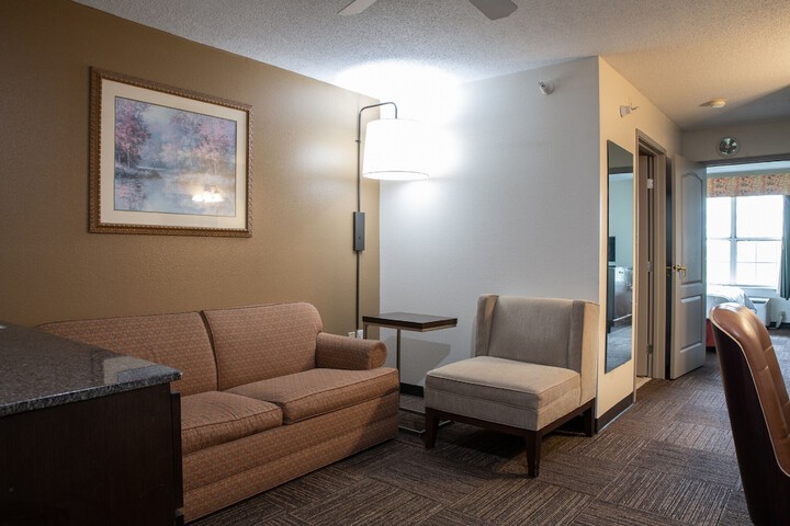 Standard | King Bed (11 of 15)