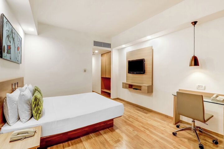 Room 29 of 71