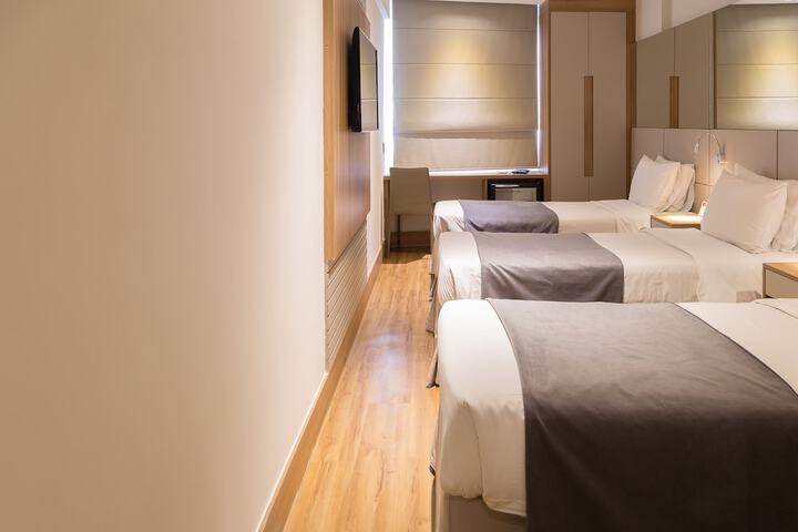 Room 45 of 138
