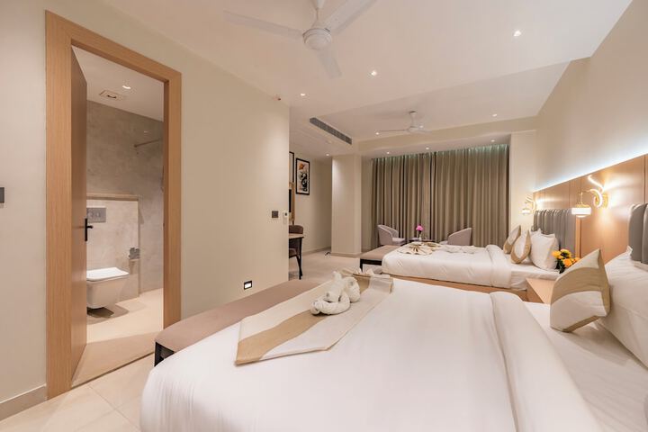 Room 28 of 80