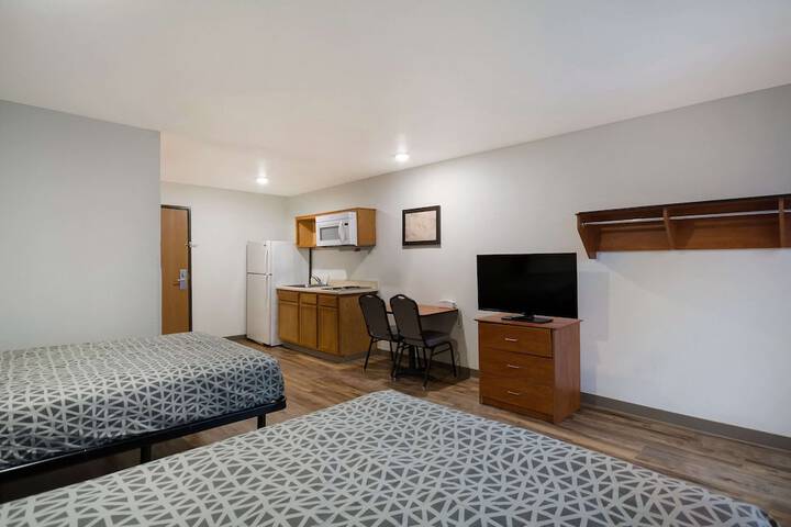 Studio 2 Double Beds Kitchen (4 of 6)