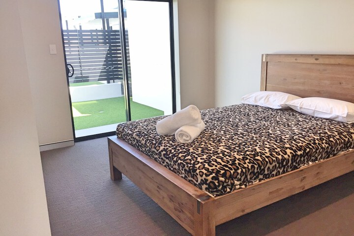 Room 9 of 69