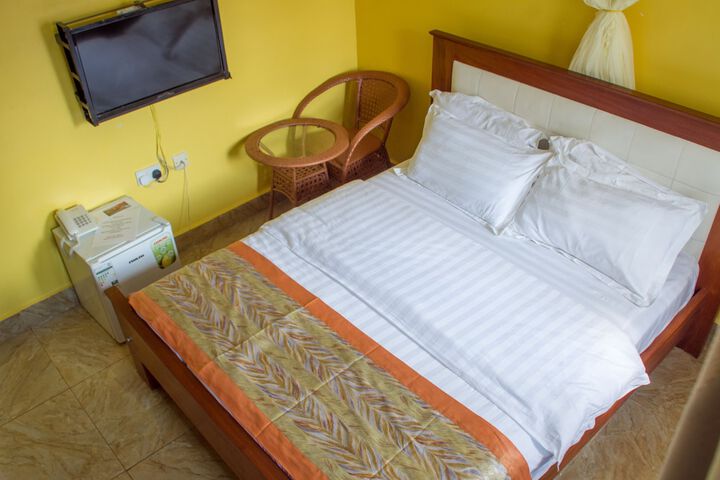 Room 21 of 69