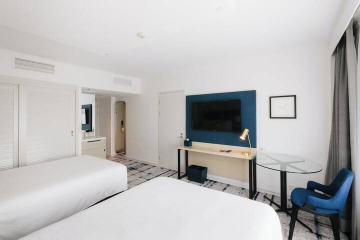 Room 35 of 113