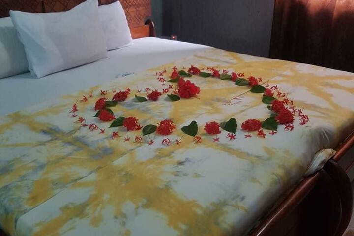 Alberta's Palace Beach Resort in Ampenyi