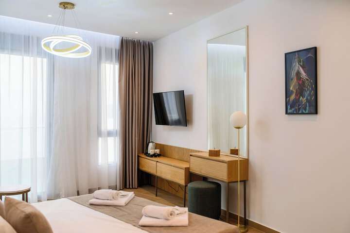 Room 12 of 59