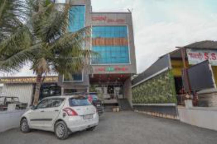 Utkarsh Hotel & Lodging