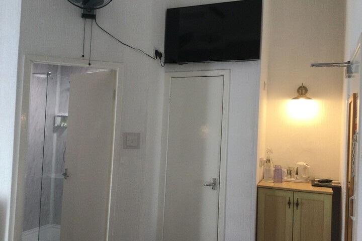 Room 39 of 170