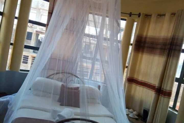 Room 15 of 51