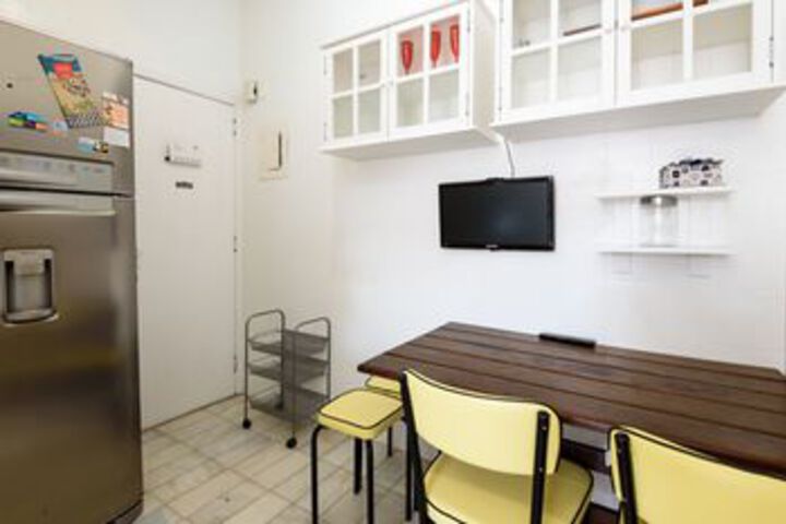 Room 17 of 26