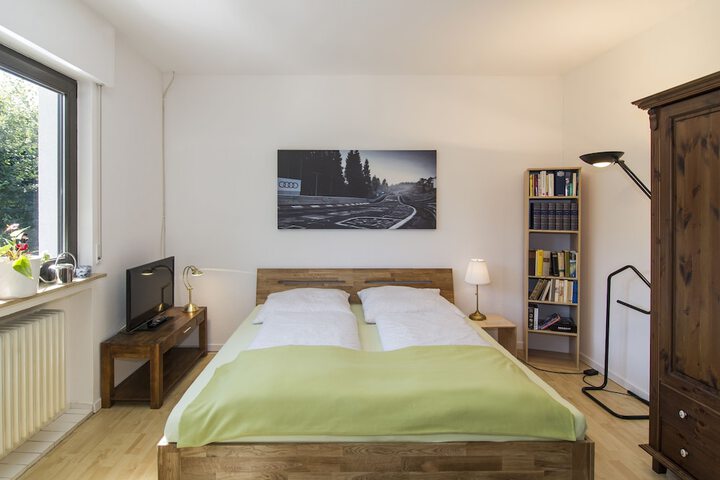 Room 8 of 56