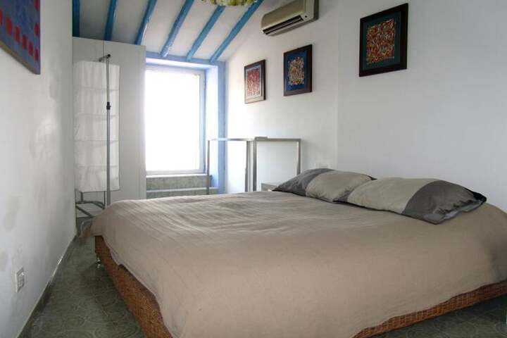Room 5 of 51