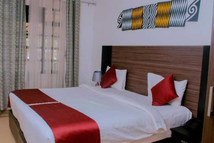 Room 3 of 18