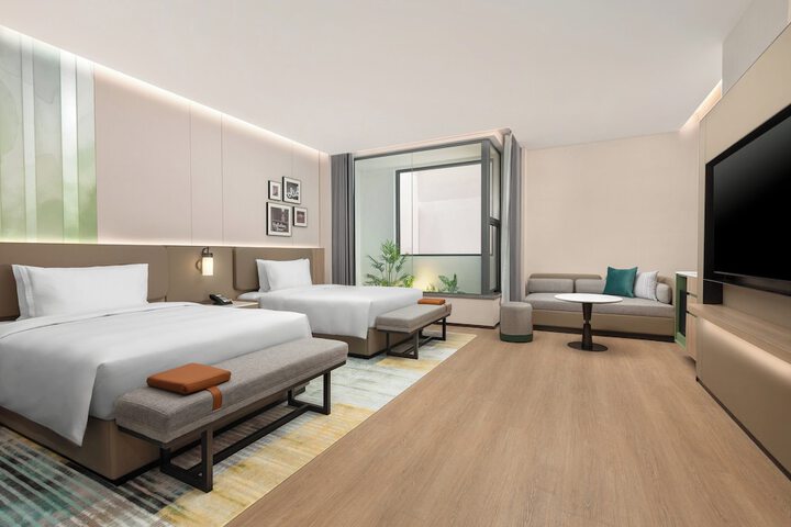 Room 14 of 88
