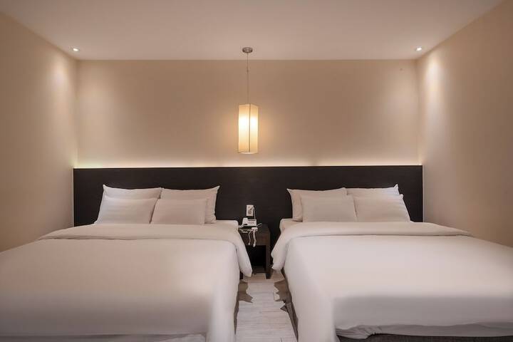 Room 15 of 39
