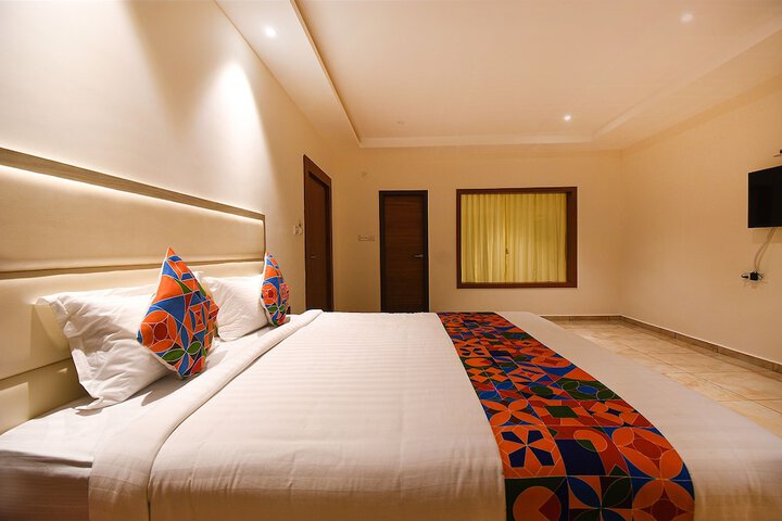 Room 20 of 37