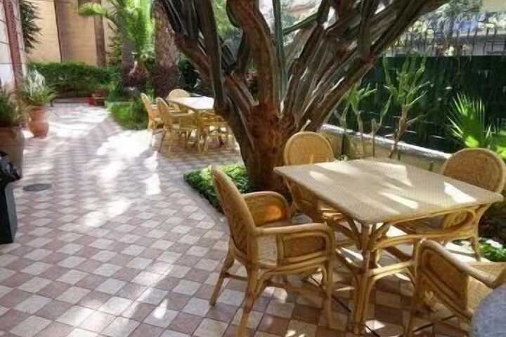 Terrace/Patio 27 of 32