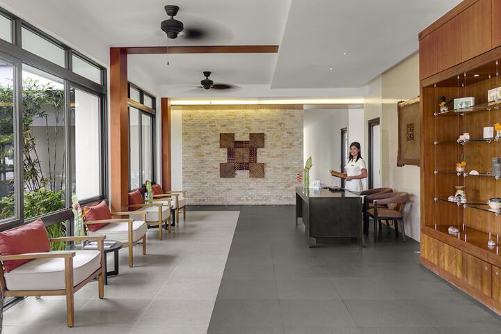 Hotel Interior 79 of 183