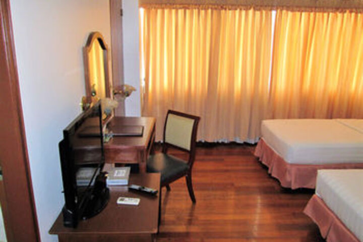 Room 29 of 41