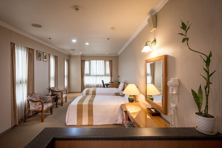 Room 21 of 81
