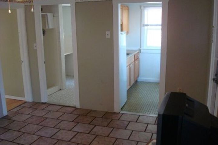 Room 22 of 63