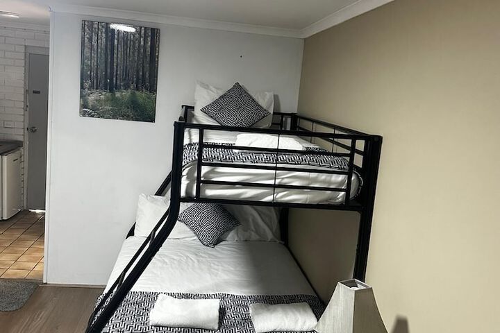 Room 18 of 47