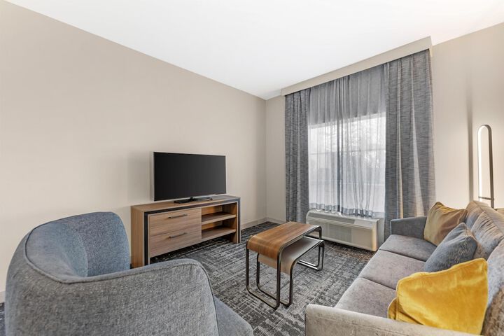 Room 19 of 40