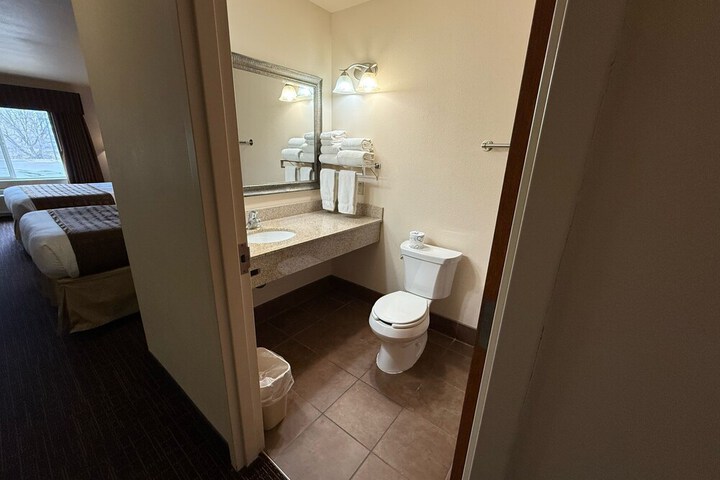 Room 18 of 22