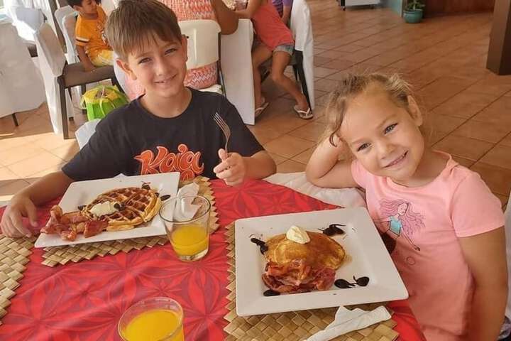 Breakfast area