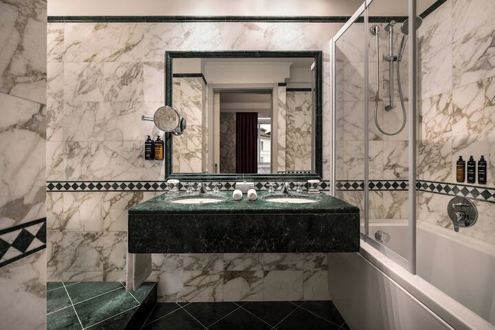 Bathroom Interior Photo