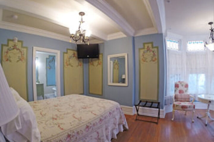 Room 62 of 100